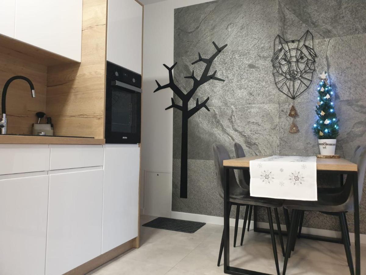 Apartament Zaczarowany Las - 5D Apartamenty Swieradow-Zdroj Luaran gambar